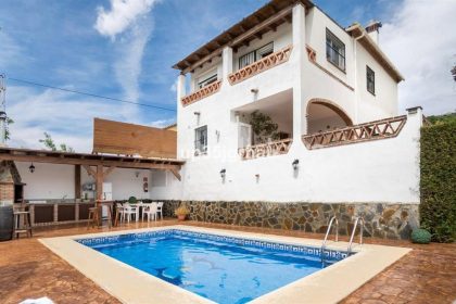 52bb71a33165b4c5cb4dd0d91e06a9d8 - 14