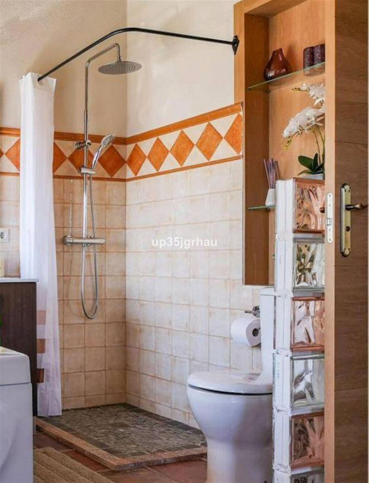 52bb71a33165b4c5cb4dd0d91e06a9d8 - 19