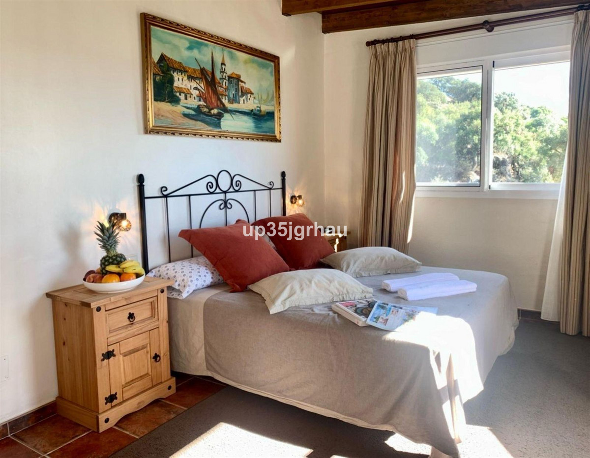 52bb71a33165b4c5cb4dd0d91e06a9d8 - 21