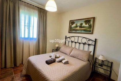 52bb71a33165b4c5cb4dd0d91e06a9d8 - 4