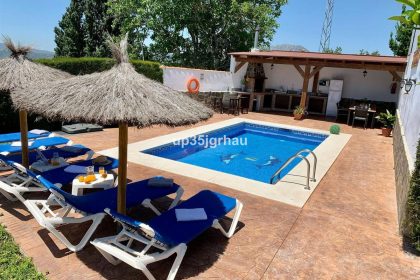 52bb71a33165b4c5cb4dd0d91e06a9d8 - 7