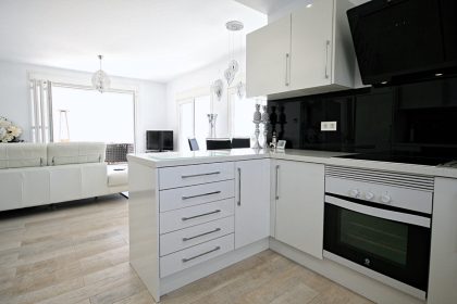 52c8edd0066a86fc825f9f00e5fb229a - 10