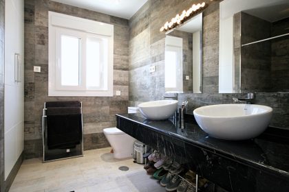 52c8edd0066a86fc825f9f00e5fb229a - 14