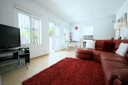 52c8edd0066a86fc825f9f00e5fb229a - 15