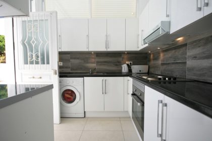 52c8edd0066a86fc825f9f00e5fb229a - 17