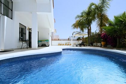 52c8edd0066a86fc825f9f00e5fb229a - 2