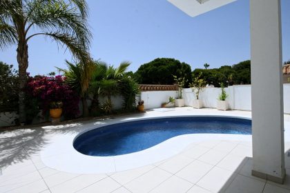 52c8edd0066a86fc825f9f00e5fb229a - 6