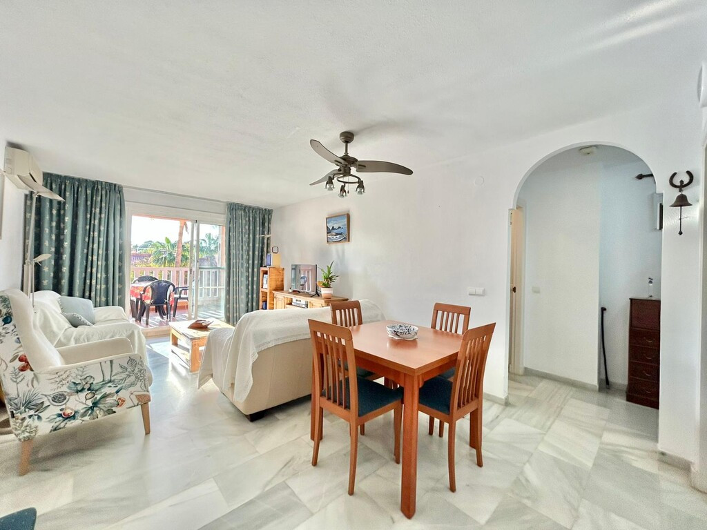 5327c2c8694c52379e66eeafded3a533 - 3