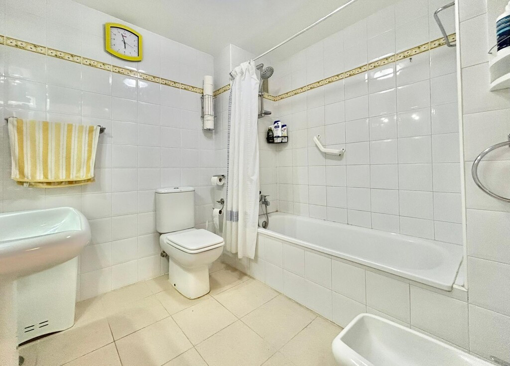 5327c2c8694c52379e66eeafded3a533 - 9