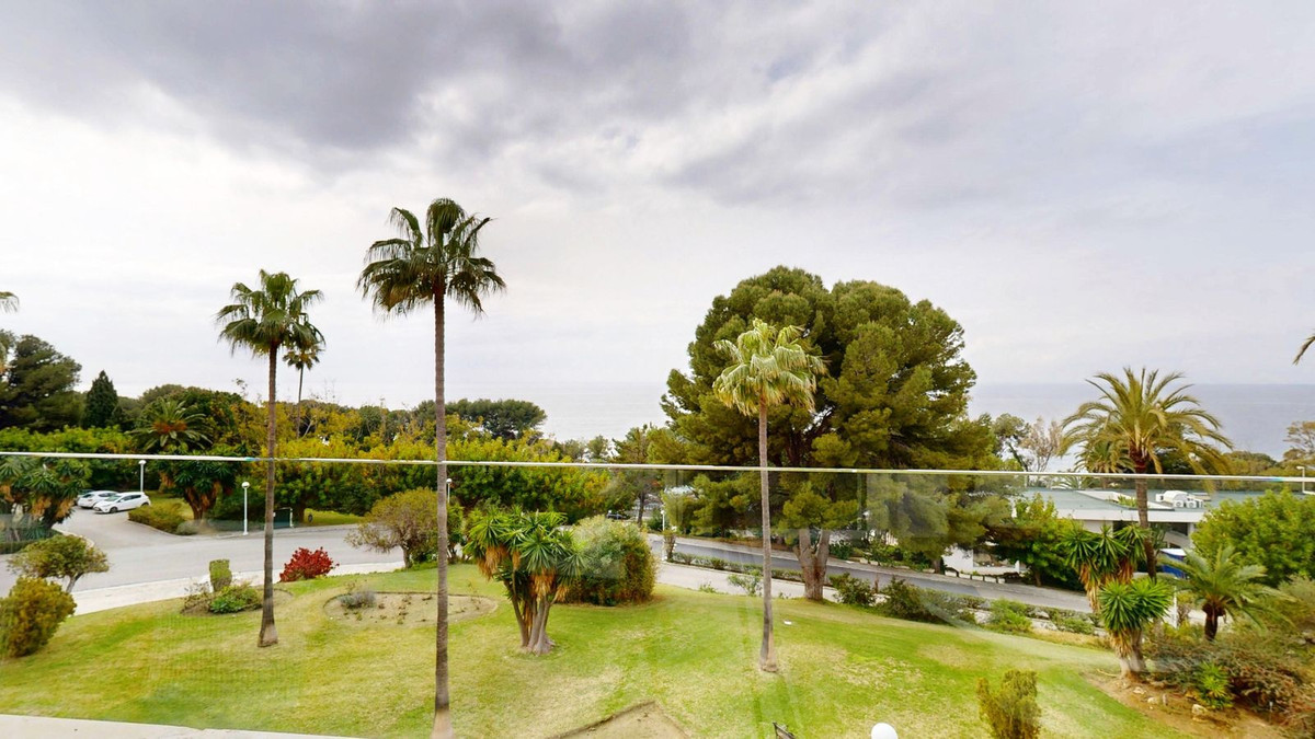 53c3a088f1234d7f115b8e3cb38bf8ad - 29