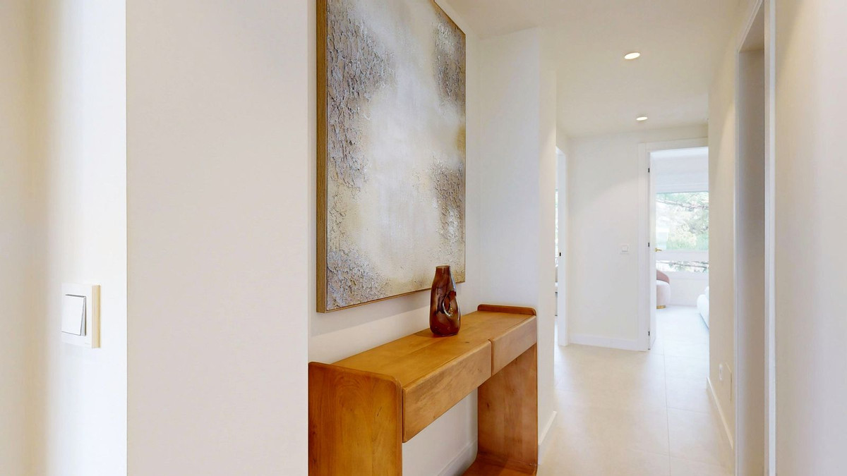 53c3a088f1234d7f115b8e3cb38bf8ad - 33