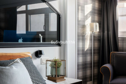 549a625c63c4a96e666cf2ac8ca44b4e - 12