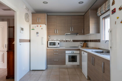 549a625c63c4a96e666cf2ac8ca44b4e - 39