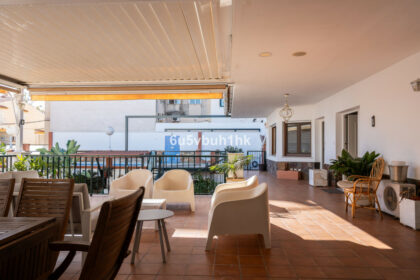 549a625c63c4a96e666cf2ac8ca44b4e - 48