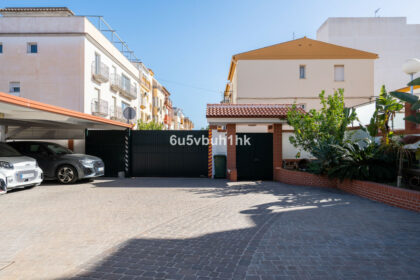 549a625c63c4a96e666cf2ac8ca44b4e - 49