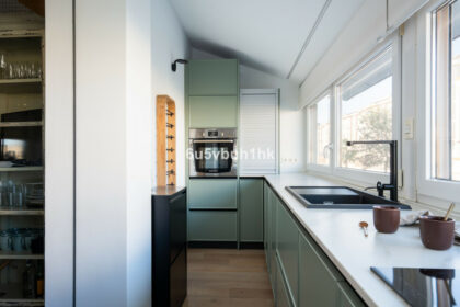 549a625c63c4a96e666cf2ac8ca44b4e - 9