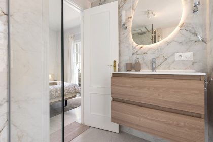 54c2b8d627c600574ab41e8bfdf04958 - 23