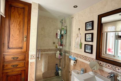 552f19204e8e873c1ed3142526b9dfdb - 15