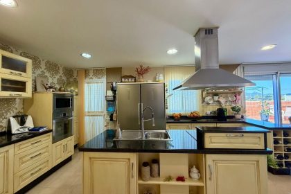 552f19204e8e873c1ed3142526b9dfdb - 7