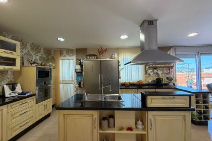 552f19204e8e873c1ed3142526b9dfdb - 8