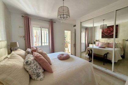 552f19204e8e873c1ed3142526b9dfdb - 9