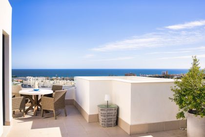 55a08a87c617233b3d94ca03858a70cb - 1