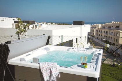 55a08a87c617233b3d94ca03858a70cb - 16