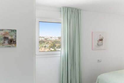 55a08a87c617233b3d94ca03858a70cb - 25