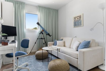 55a08a87c617233b3d94ca03858a70cb - 27