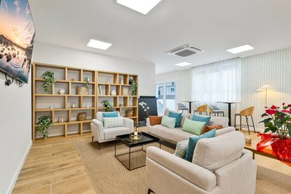 55a08a87c617233b3d94ca03858a70cb - 44