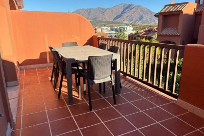 55d56de8adeaae971267d1378324714a - 11