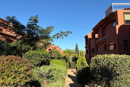 55d56de8adeaae971267d1378324714a - 25