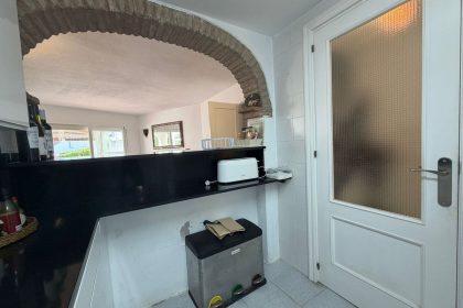 55f021833f1e822baa88cdb650273426 - 11