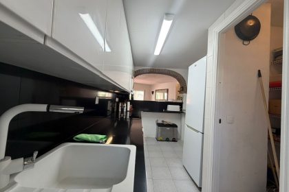 55f021833f1e822baa88cdb650273426 - 12