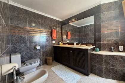 55f021833f1e822baa88cdb650273426 - 34