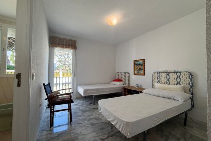 55f021833f1e822baa88cdb650273426 - 40