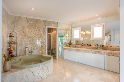 5674bf83634f9d109988dc9bada7b9dd - 12