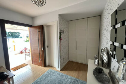 56a211fa387052afa8ba830d66b85f9a - 10