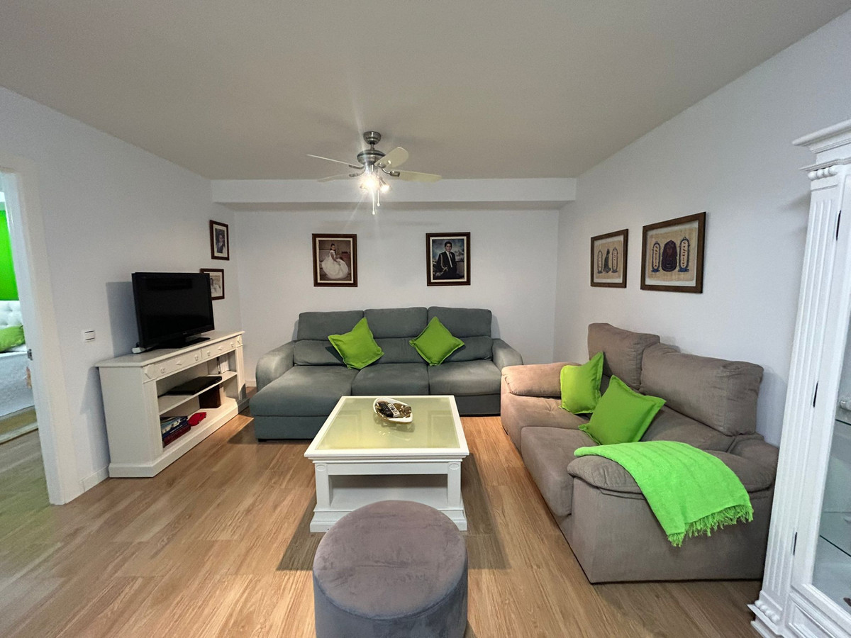 56a211fa387052afa8ba830d66b85f9a - 30