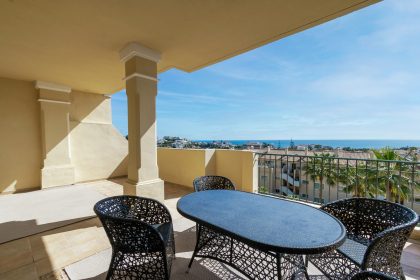 56a9e38bfc6ce89d6dd40fa5581c2346 - 19