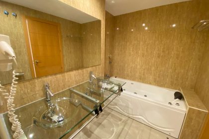 56d9f3218ffadcbfe9b93448fa32f9fc - 14