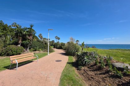 58a3c53ce9a595d812783052e203b100 - 23