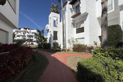 58a3c53ce9a595d812783052e203b100 - 27