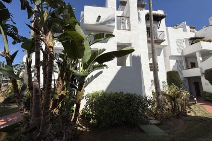 58a3c53ce9a595d812783052e203b100 - 32