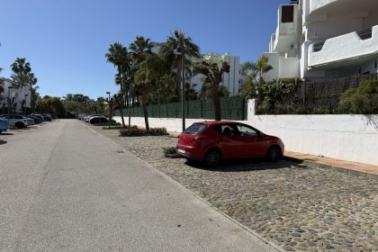 58a3c53ce9a595d812783052e203b100 - 34