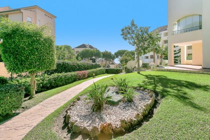 58bd112e86b2c7f19c74a21e0147feba - 31