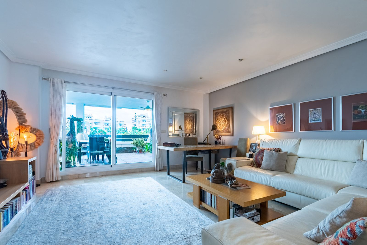 592e1acbdc77a2c560b932eb76bd06a3 - 15