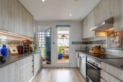 592e1acbdc77a2c560b932eb76bd06a3 - 16