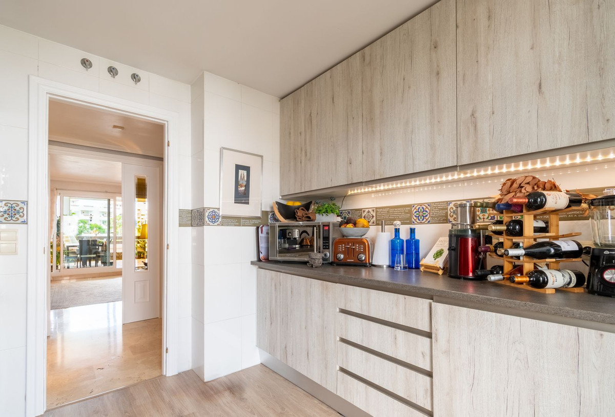 592e1acbdc77a2c560b932eb76bd06a3 - 20