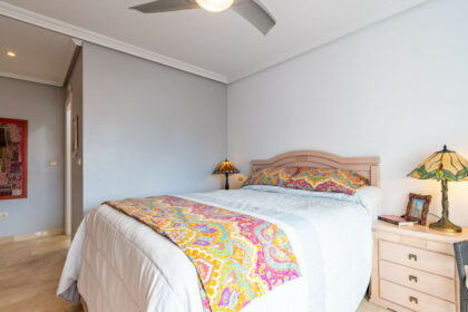 592e1acbdc77a2c560b932eb76bd06a3 - 27